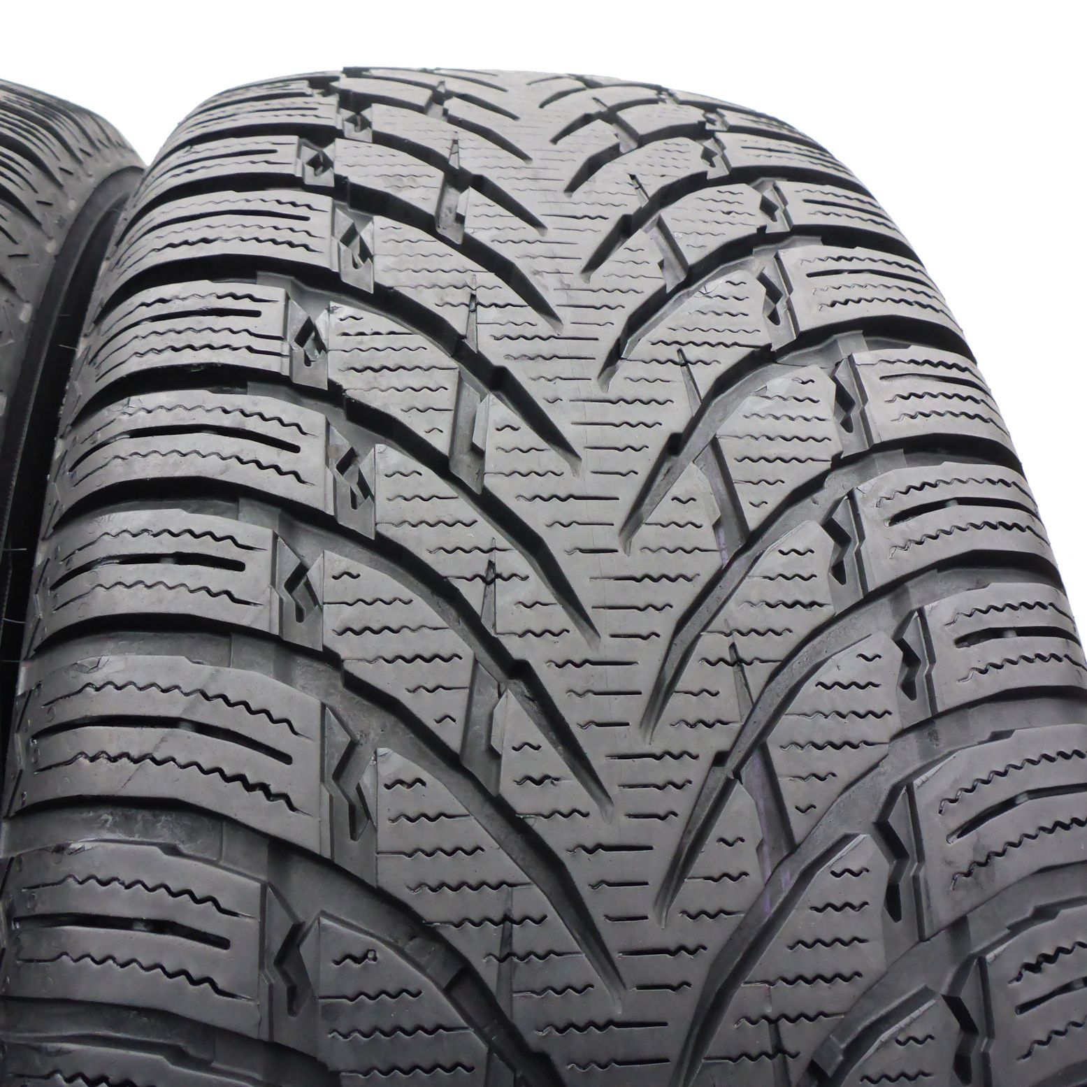 225/60/17 Nokian 225/60R17 103H XL WR SUV 4 Zima 2021 5,8-6,8mm