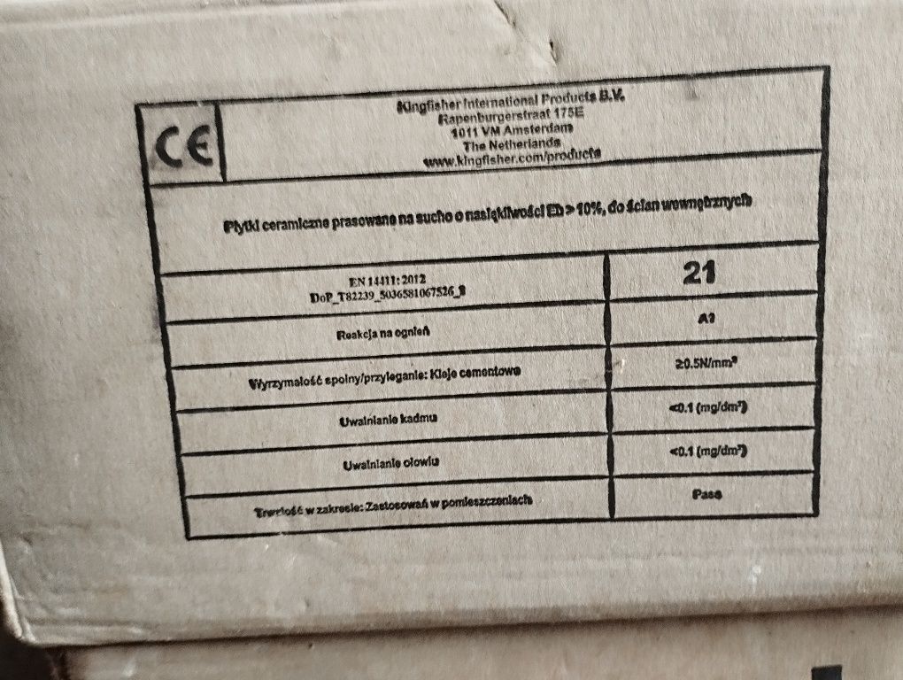 Glazura płytki na ścianę szare