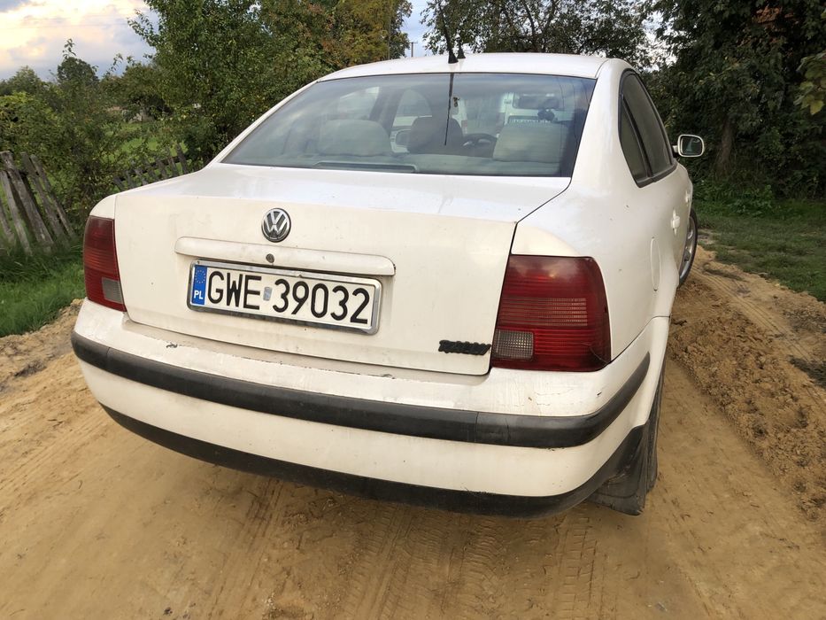 Разборка Пассат Б5 бампер фары салон двери Passat B5