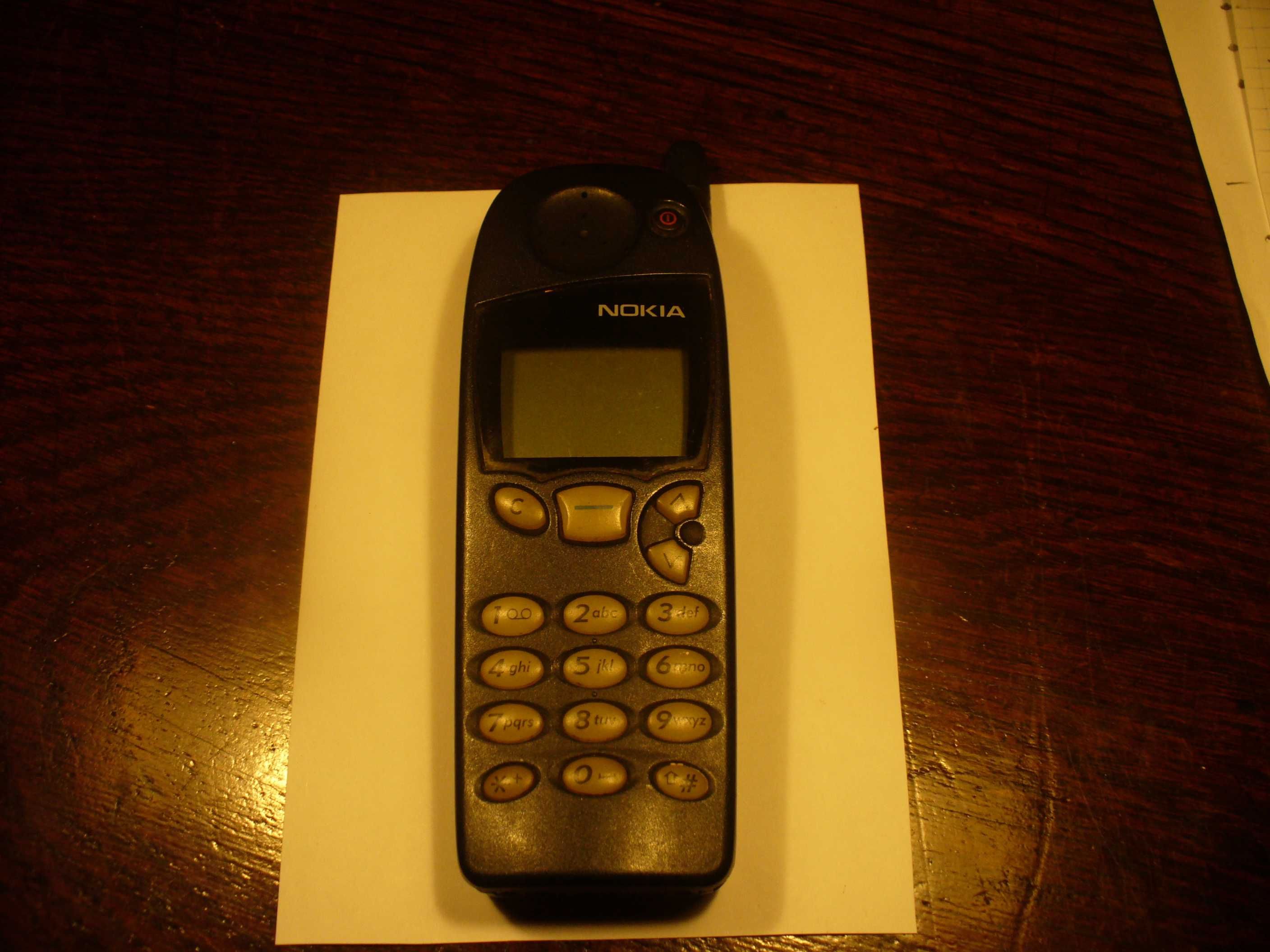 Kultowy telefon Nokia 5110