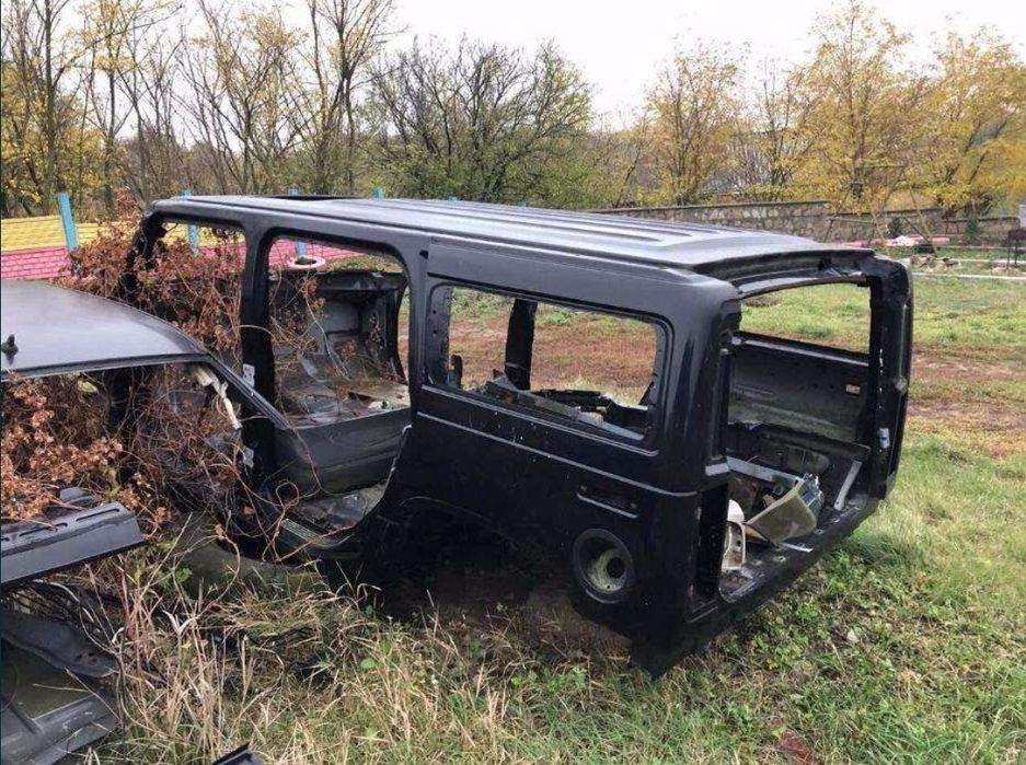 Автозапчастини до Hummer (Хаммер) H-2. 
Кузов 2006г.
 Кузов.