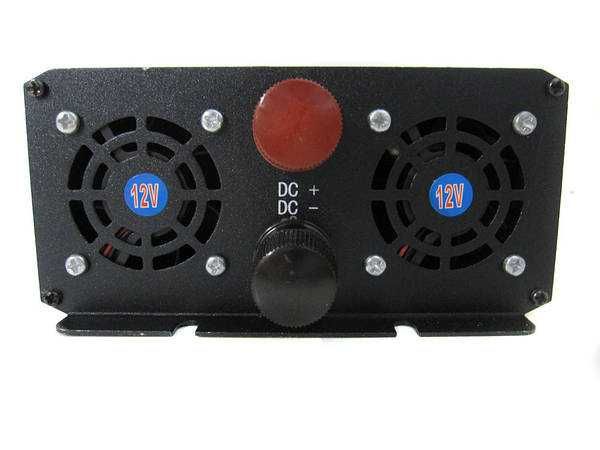 Перетворювач авто інвертор UKC 12V-220V 4000W функція плавного пуску
