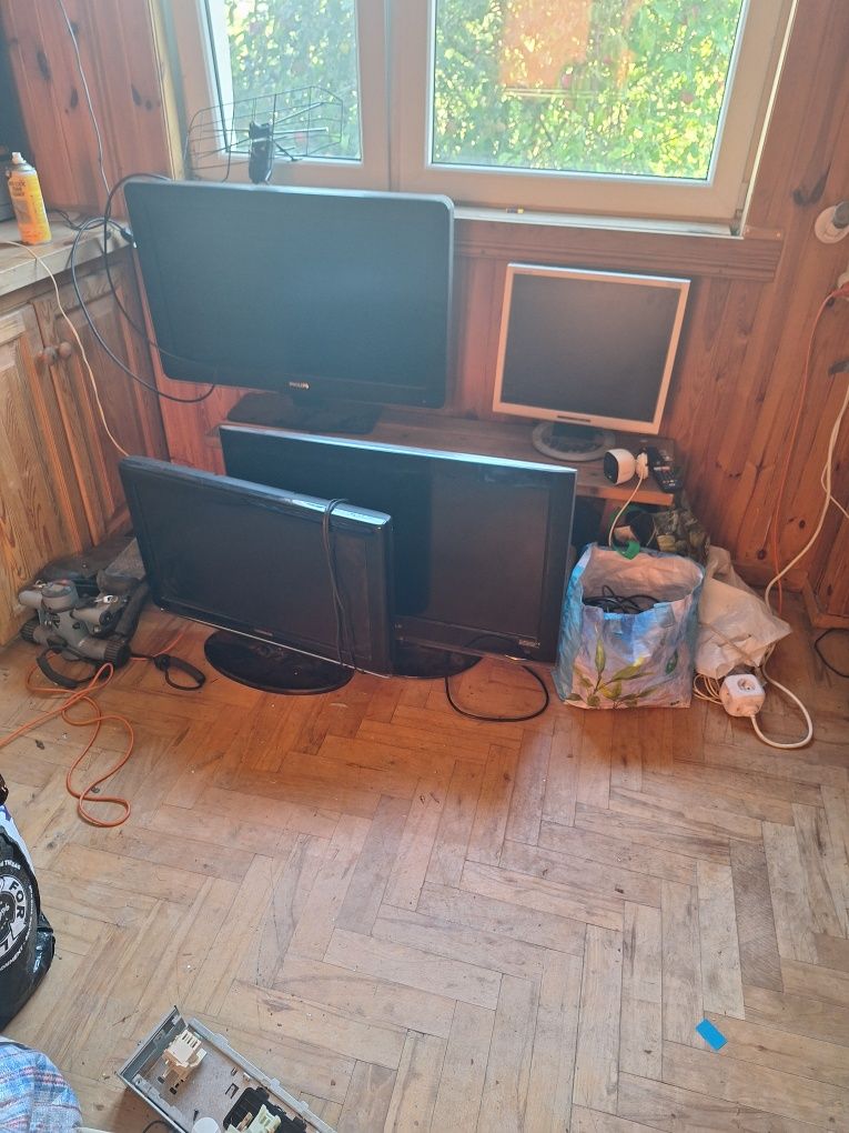 Telewizory LCD używane