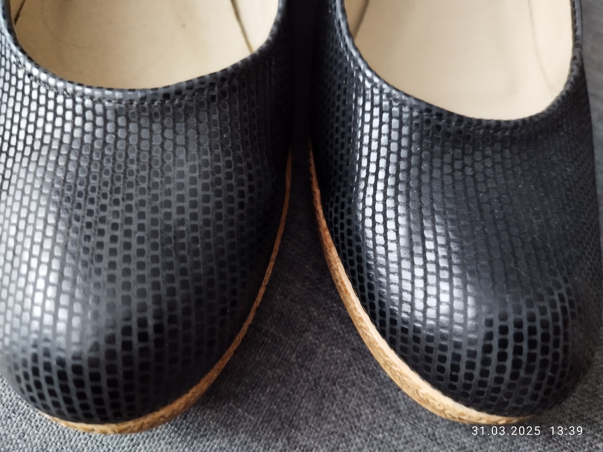 Nowe buty na koturnie