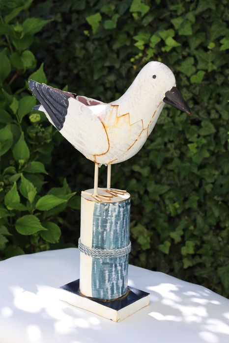 Metalowy ptak figurka do ogrodu Mewa