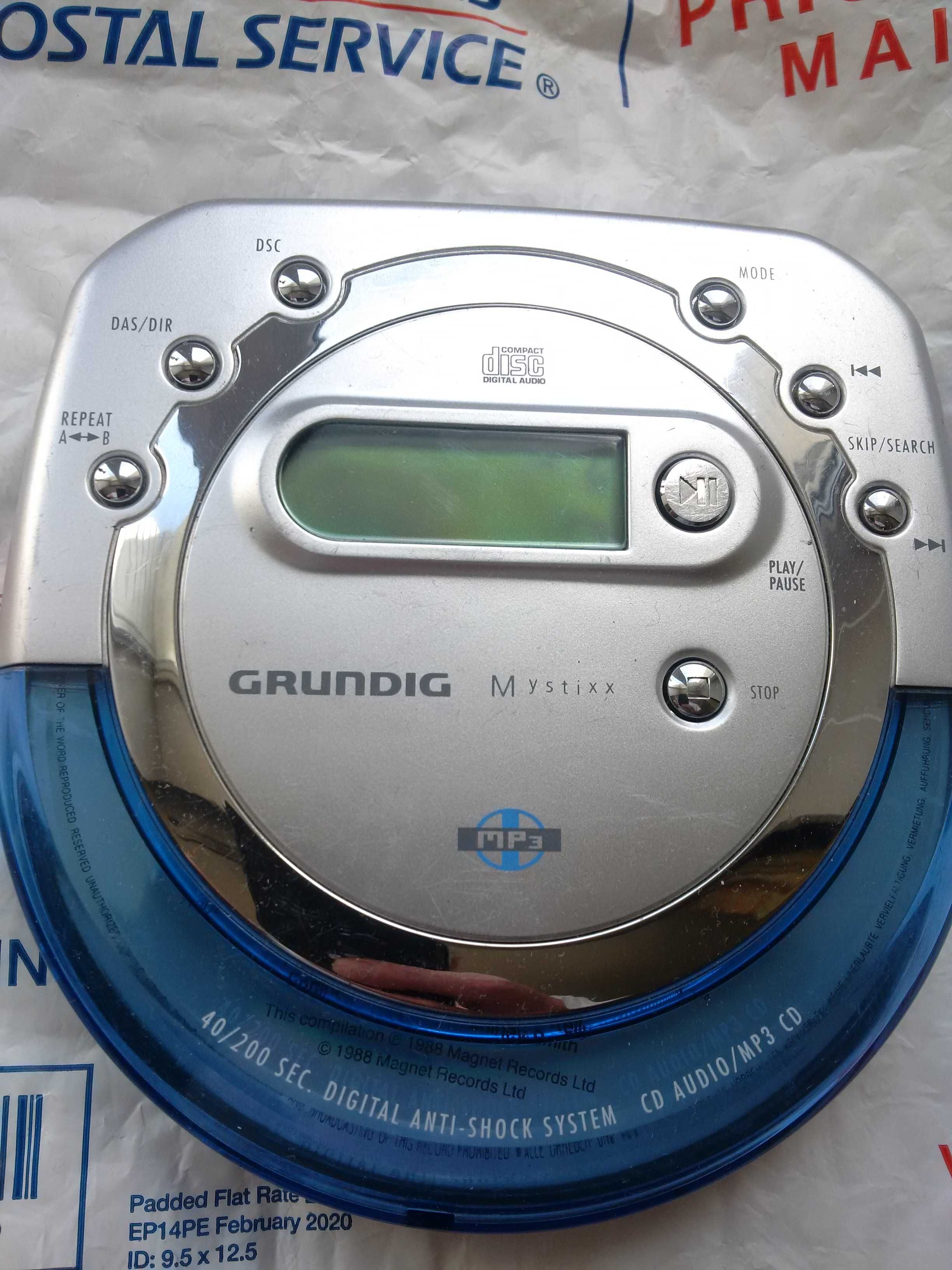 CD плейер GRUNDIG Mystixx (CD and MP3)