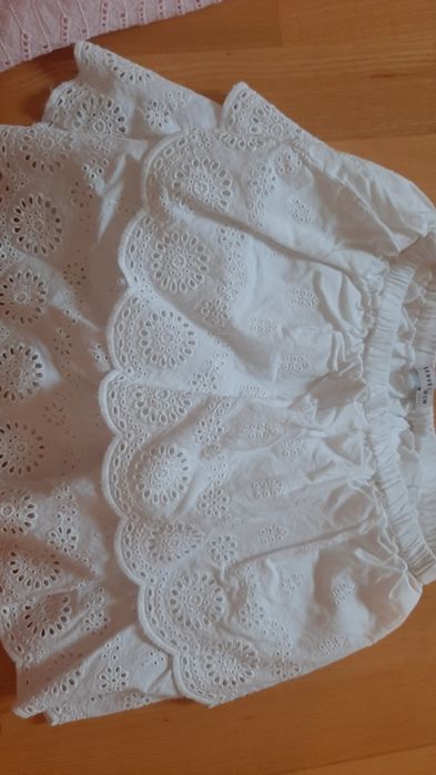 Śliczna spódniczka dla dziewczynki