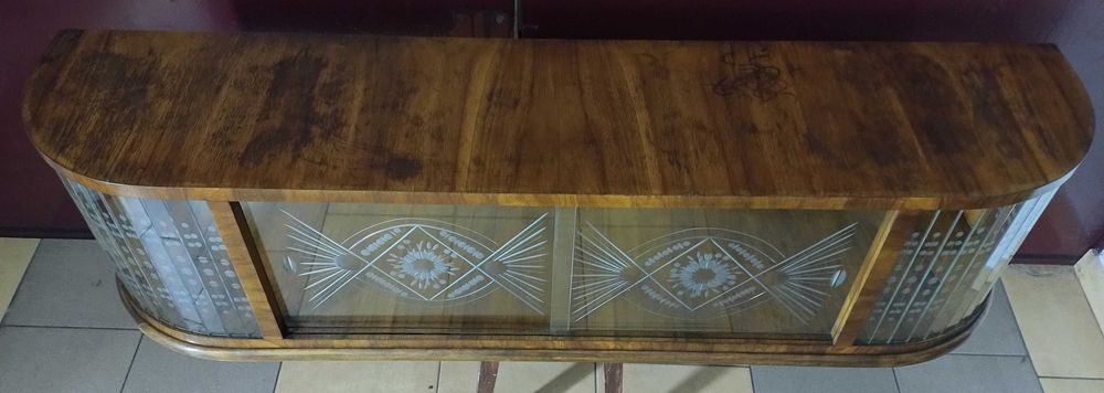 Witrynka styl art deco