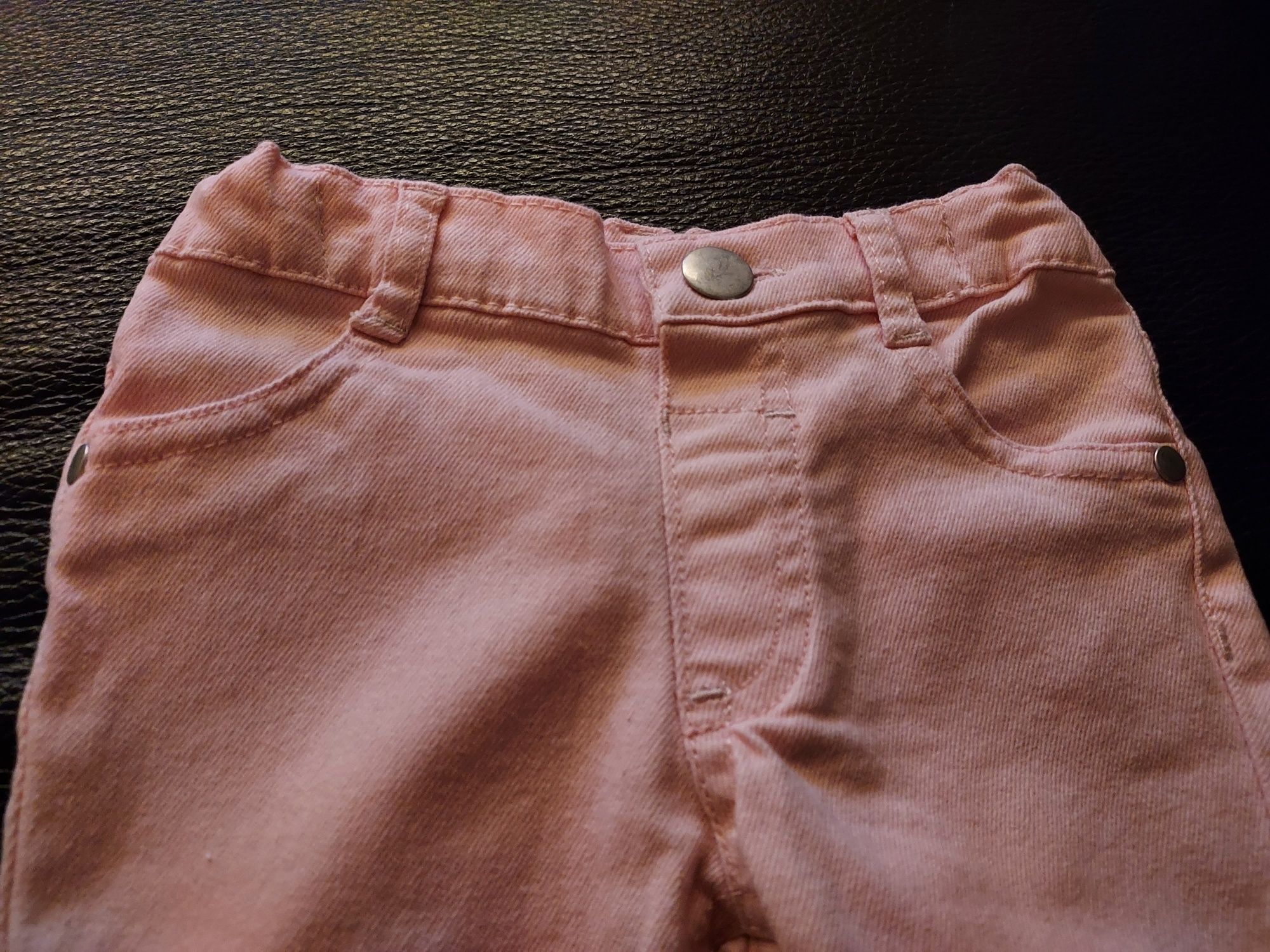 Różowe spodenki jeansy dla dziewczynki  0-3 miesiąc gratis bluzeczka