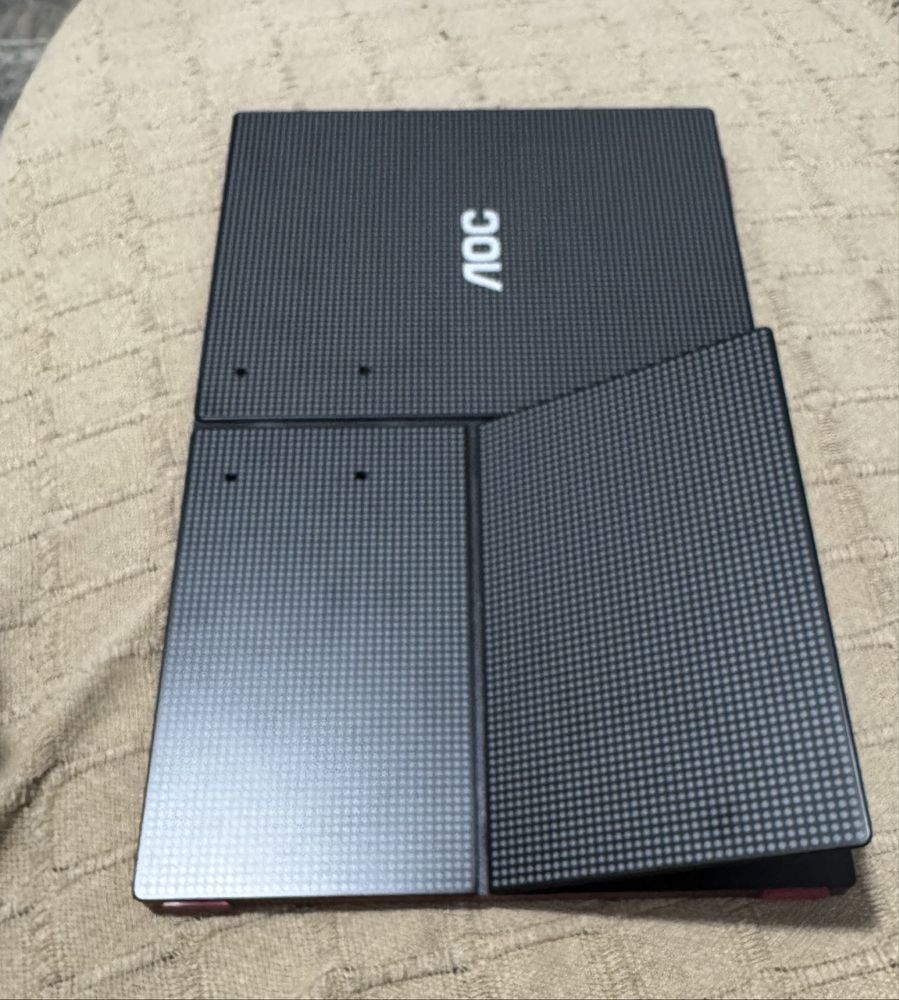 Monitor gaming Portátil AOC 16g3 15.6