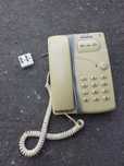 Telefon analogowy retro