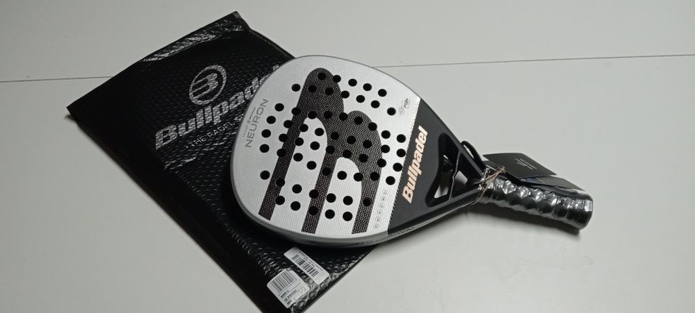 Bullpadel Neuron 25 - Nova