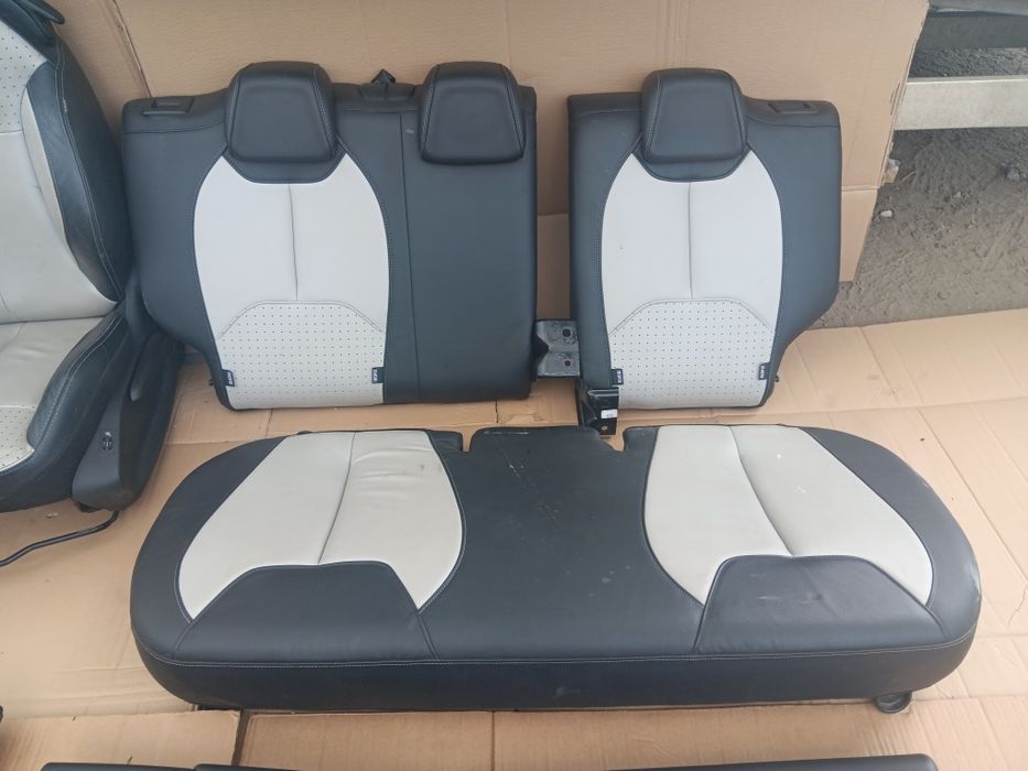 Citroen DS3 fotel fotele kanapa boczki skóra skórzane podłokietnik EU