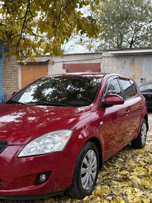 Kia Ceed 2.0 газ/бензин автомат
