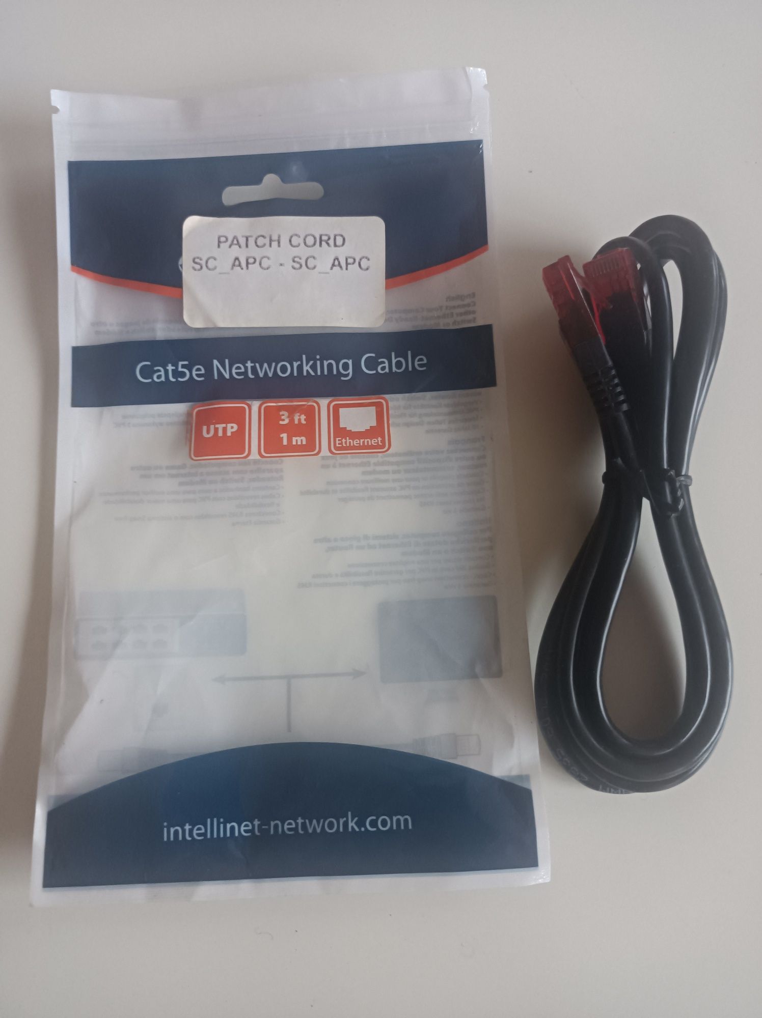 Kabel Ethernet długość 1 m nowy