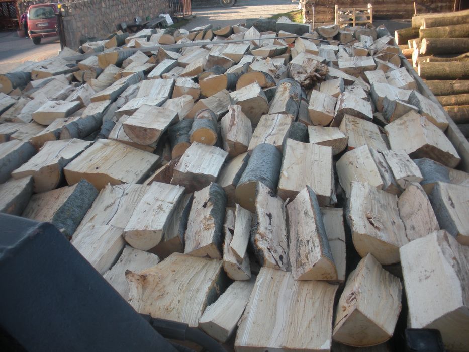 Drewno kominkowe - opałowe Grab Buk Dąb Jesion Brzoza Sosna
Oferowan