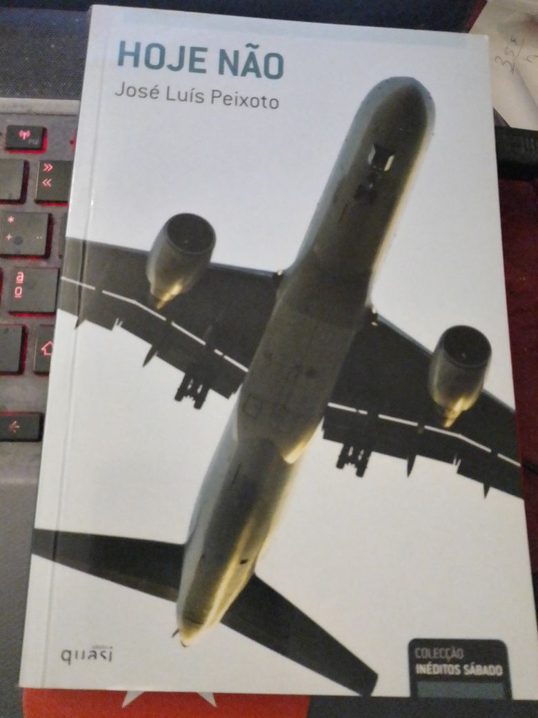 Colecçao de livros de Bolso Europa América 1s ediçoes e outros Desde2E