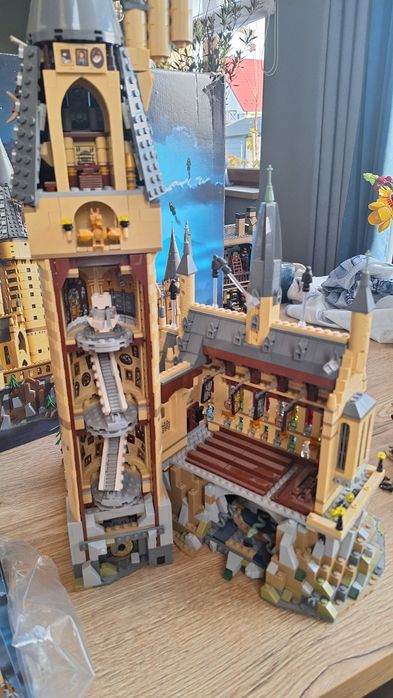 LEGO 71043 Harry Potter  Zamek Hogwart