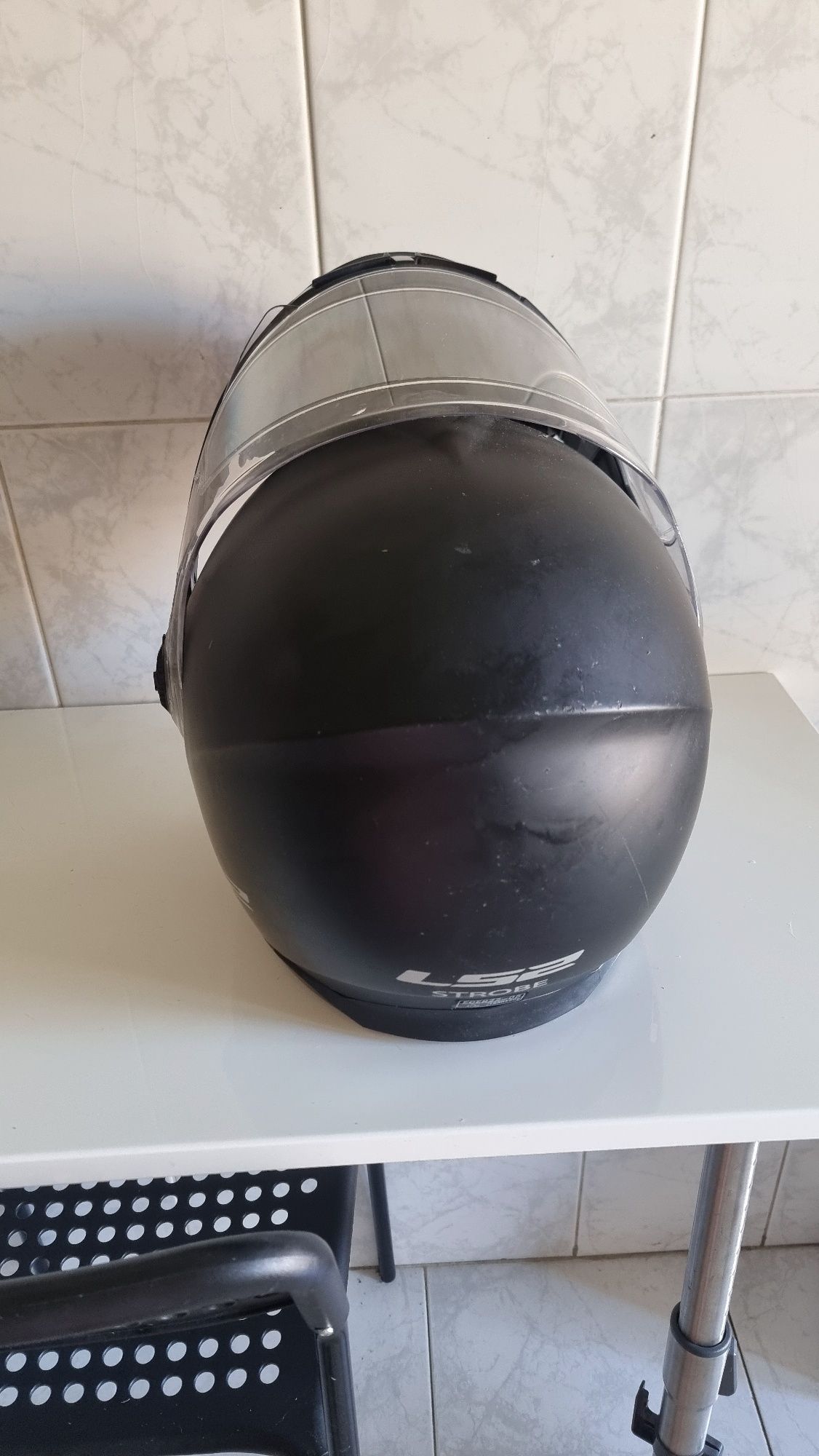 Vendo capacete e casaco de motard