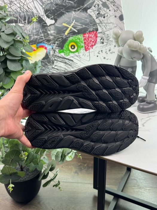 Кросівки Hoka Clifton 8 40.5 розмір Е6900