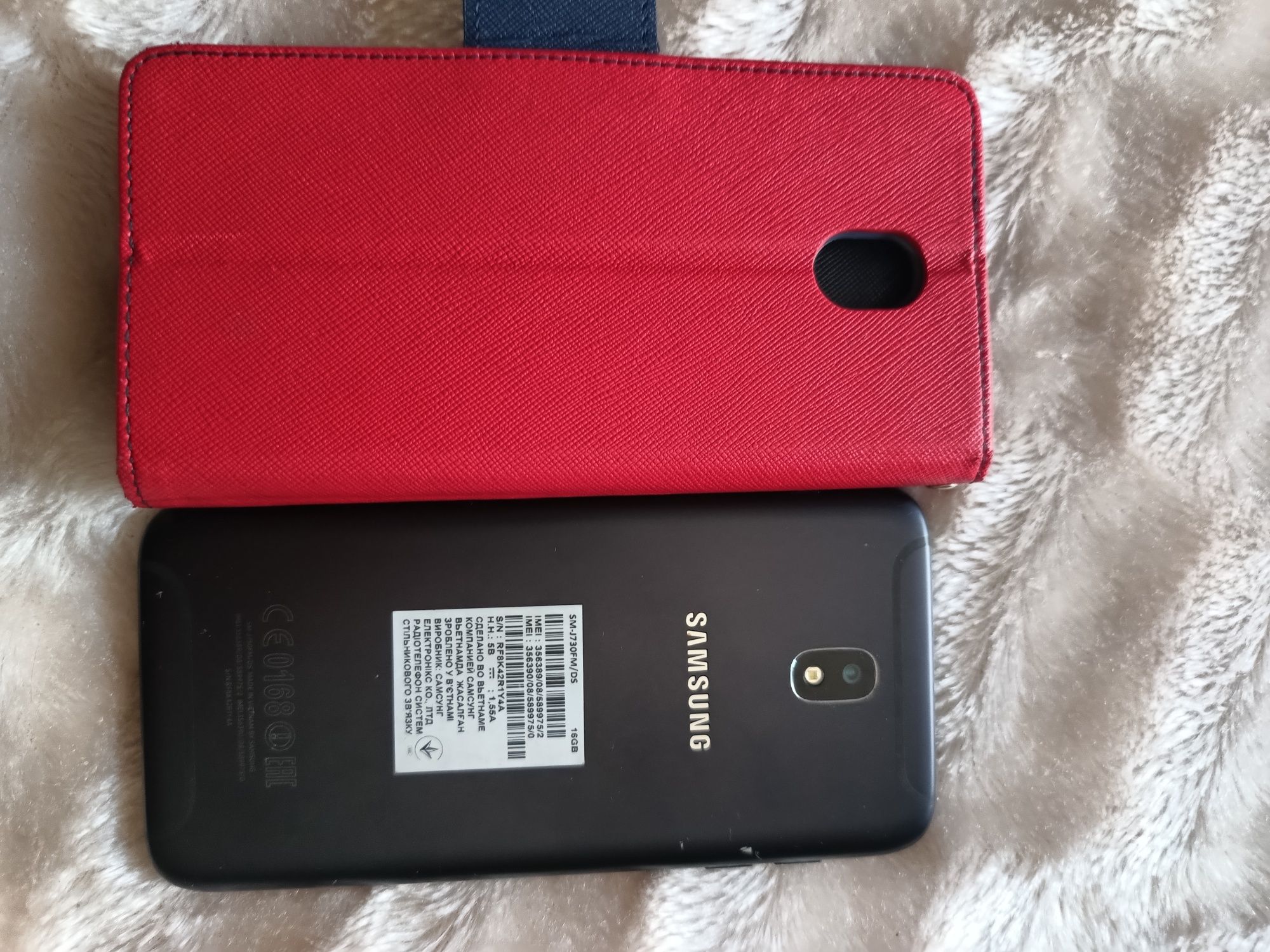 Samsung j730 + чехол