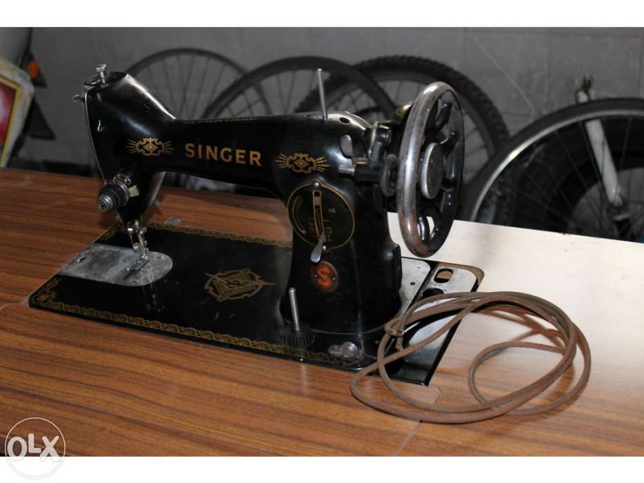 Máquina de costura Singer