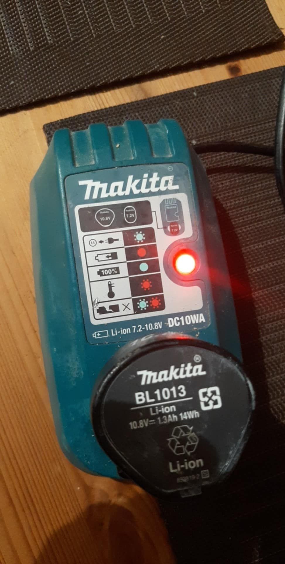 Wkretarka makita DF330D