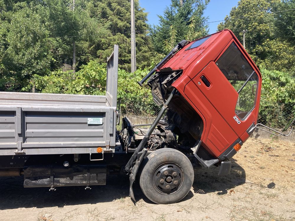 Toyota Dyna 250