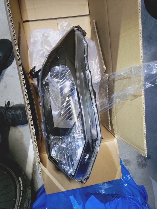 Lampy przednie honda hrv 2015 - 2019