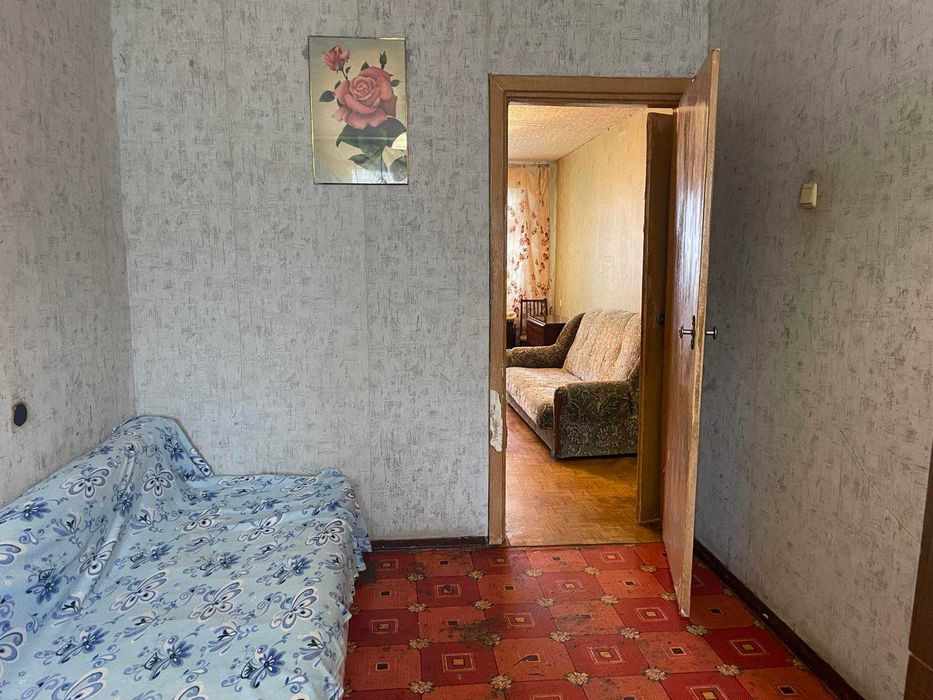 Заболотного/Добровольского, жилая 2 комнатная квартира