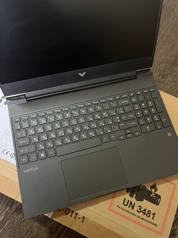 На запчасти! Ноутбук HP Victus 15-fb0028nr (677H9UA)