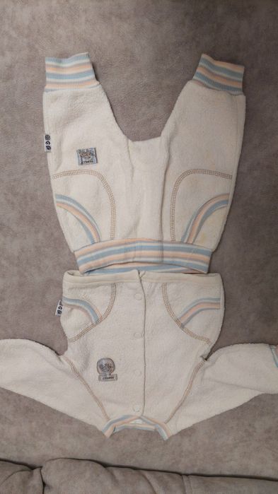 Одяг для новонародженої дитини/набір/повзунки/распашонка 56 розмір