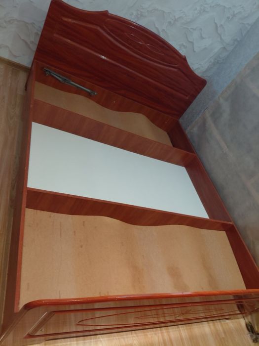 Ліжко двоспальне