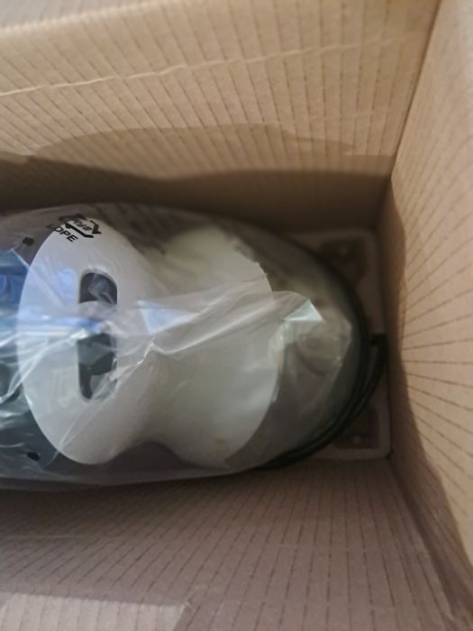 Máquina de café ainda por estrear