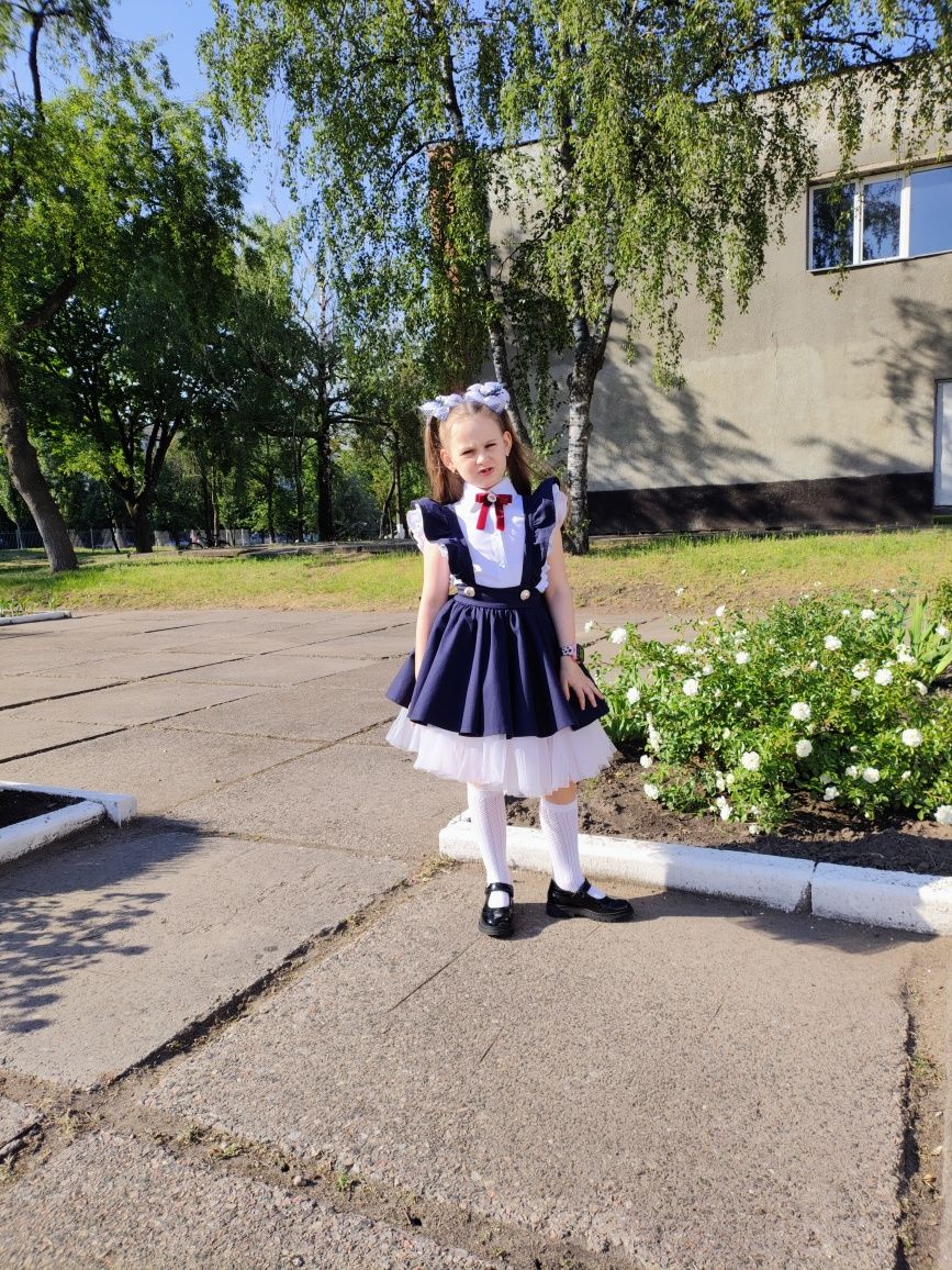 Костюм на 1 вересня 116+ tiny look