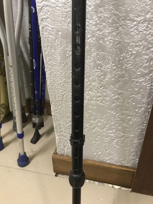 Тростина під праву долоню