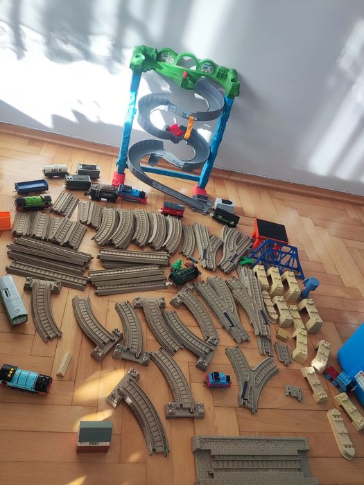 Zestaw torów i pociągów  Tomek