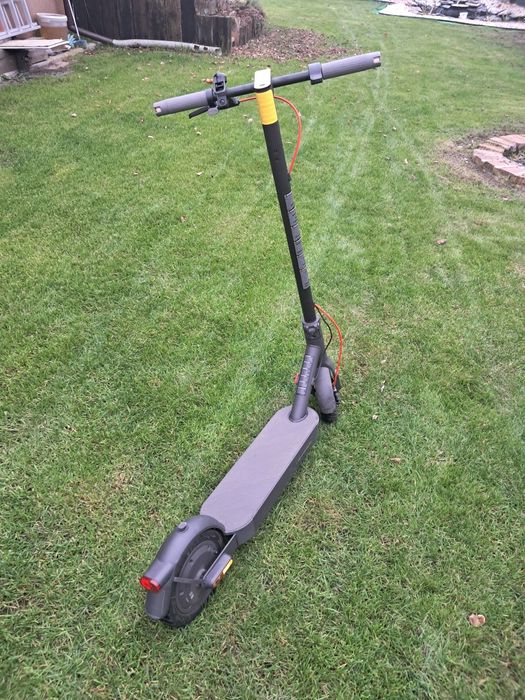 Hulajnoga elektryczna Xiamomi Scooter 4 Pro 2 Gen