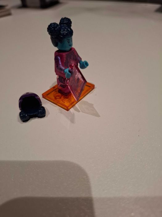 LEGO Minifigures Spider-Byte 71050