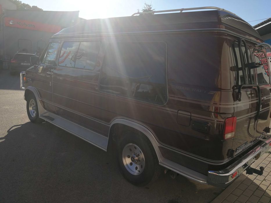 chevrolet chevy van g 20 v8 orginalny stan bdb  i 24000 tys przebiegu