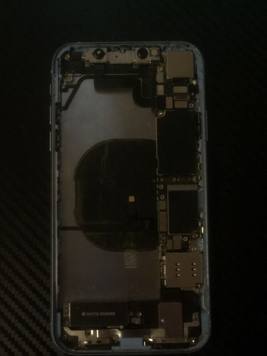 Iphone xr на разбор, все что на фото в наличии