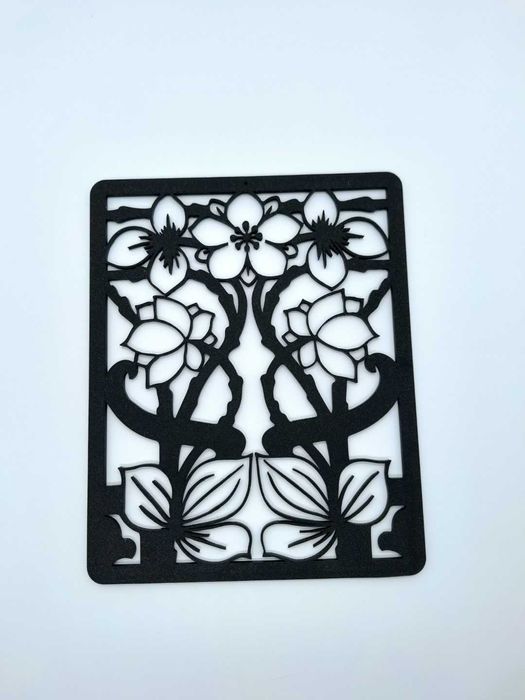 Kwitnąca Winorośl w Stylu Secesyjnym – Dekoracja 2D na Ścianę