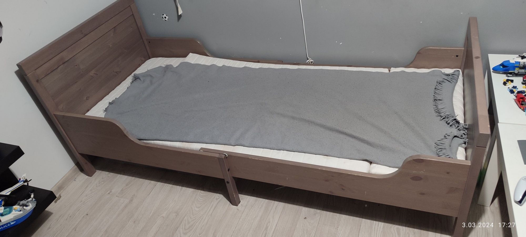 Łóżko SunDvik IKEA