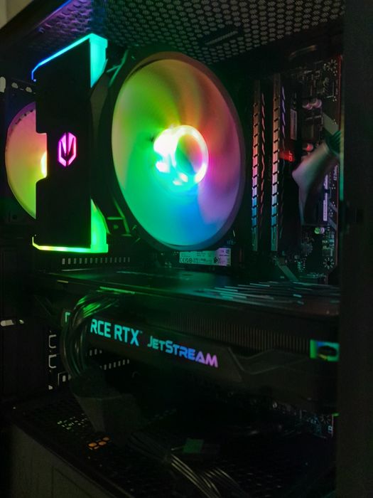 NVIDIA RTX 3070 AMD Ryzen 5 32Gb RAM 1Tb SSD Komputer PC Gamingowy