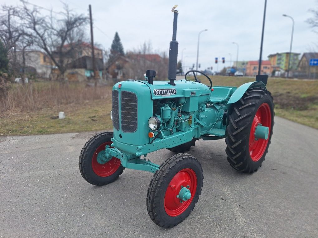 Nuffield Universal DM4 1949r zabytek zarejestrowany na żółte