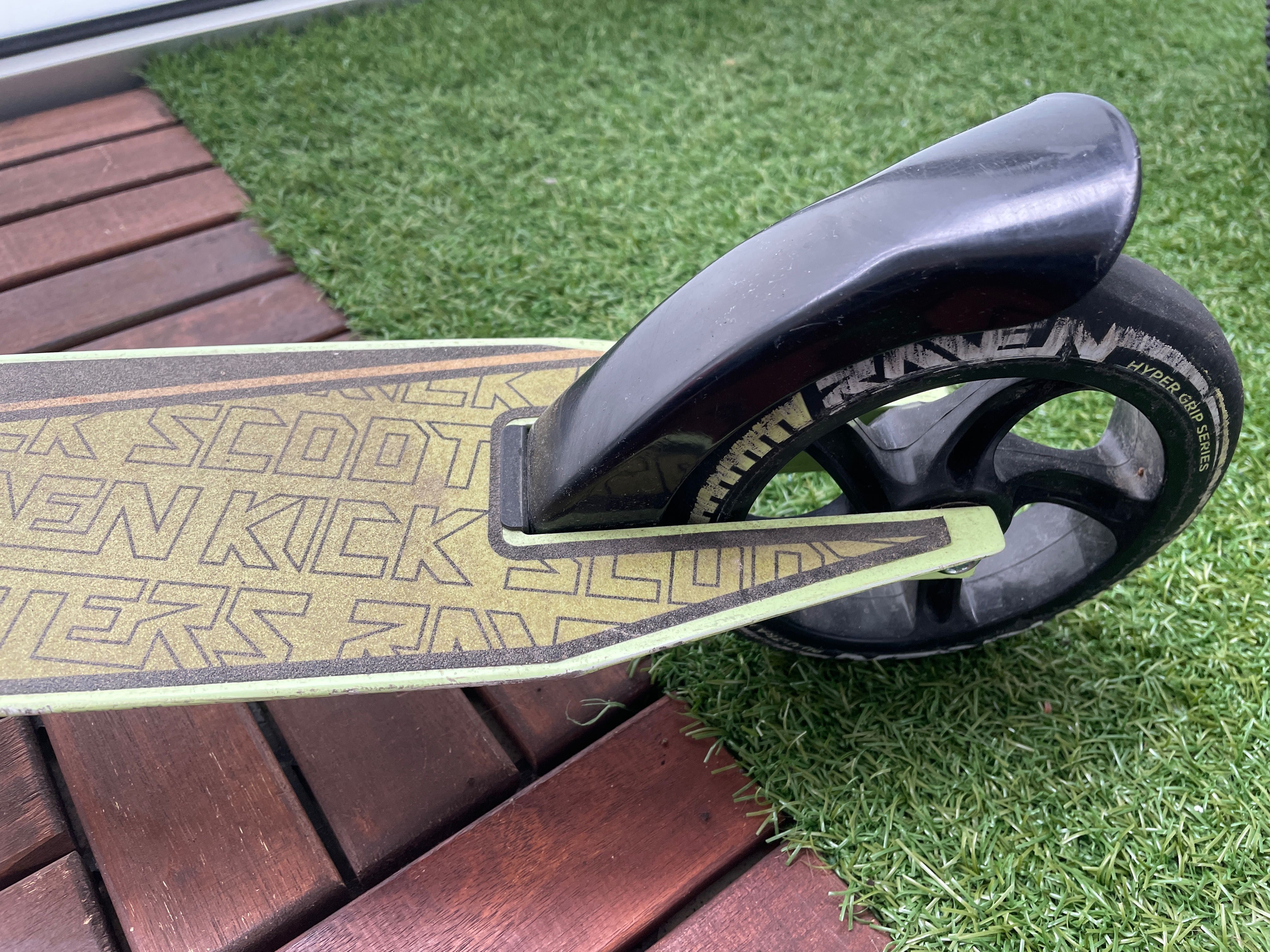 Hulajnoga Raven Epic Lime 145 mm dla dziecka
