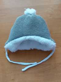 Зимова шапочка для немовля