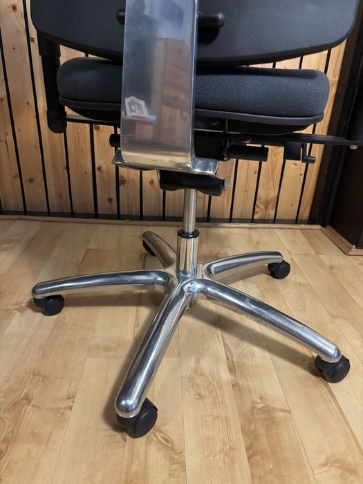 Fotel biurowy Martela ONDA