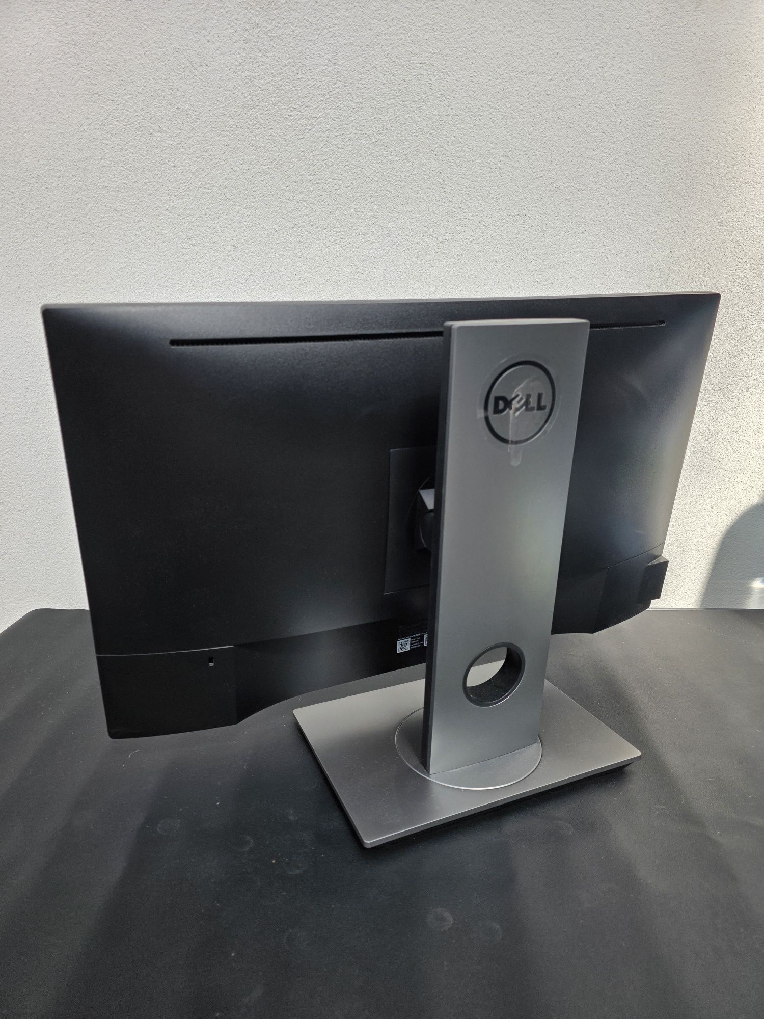 Monitor Dell 24 Pro