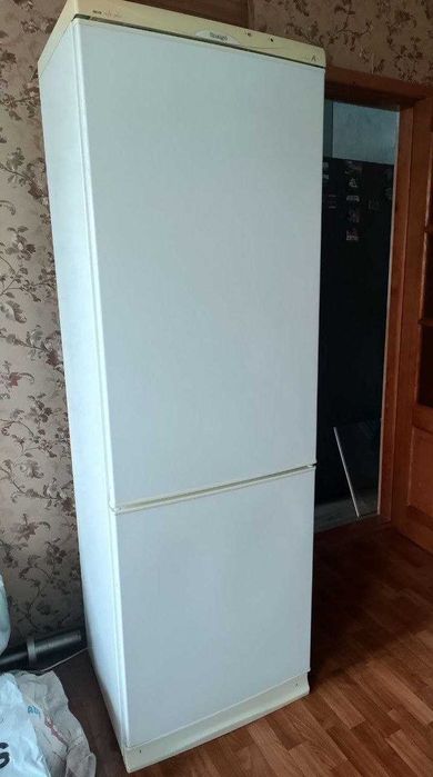 Холодильник Snaige